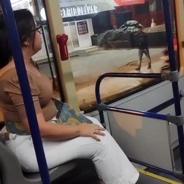 Video: el insulto subido de tono de una usuaria a conductor de Transcaribe