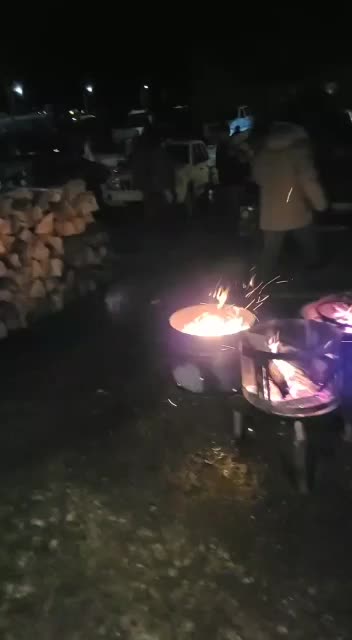 Fire time at Coutts border protest