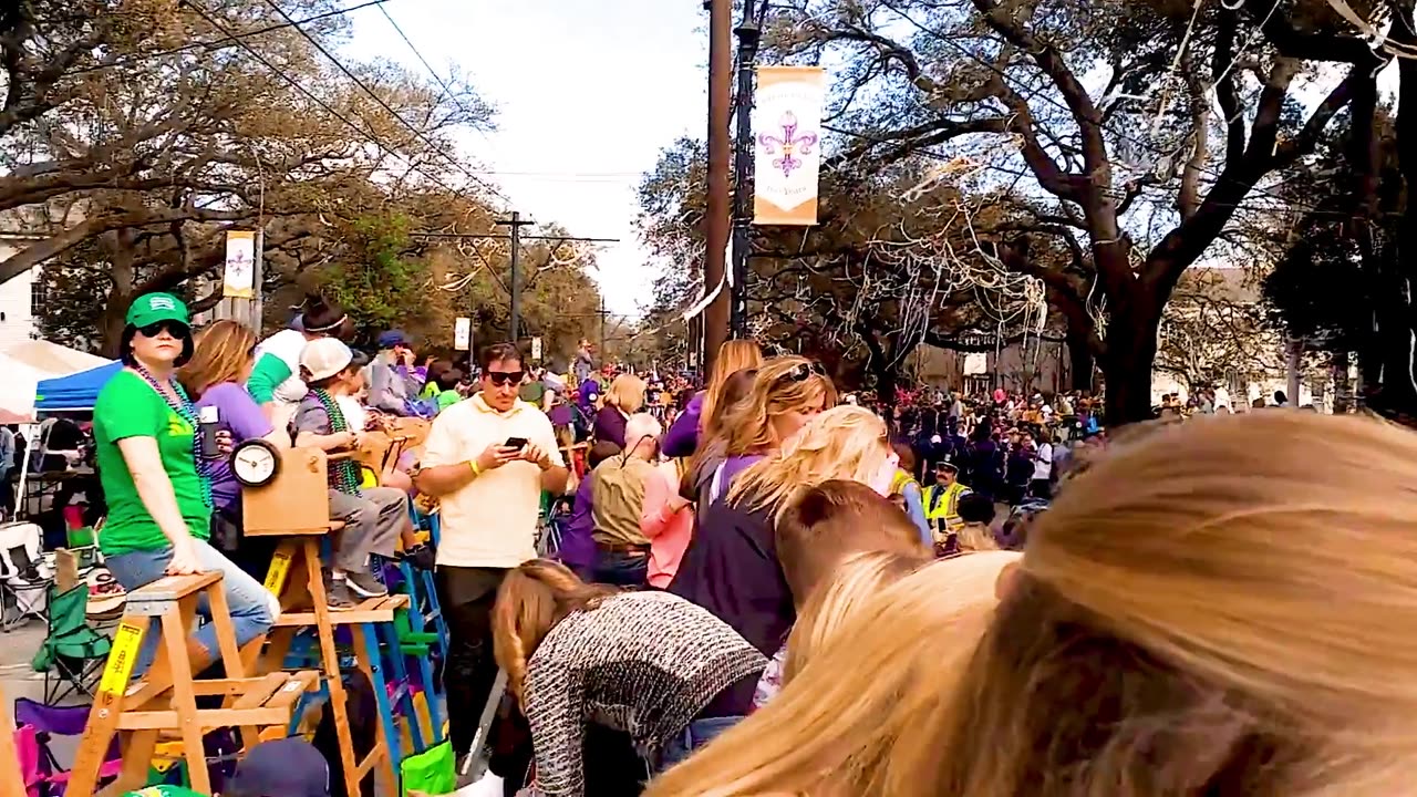 KING CAKE - THE NEW ORLEANS MARDI GRAS STORY (FULL FEATURE)
