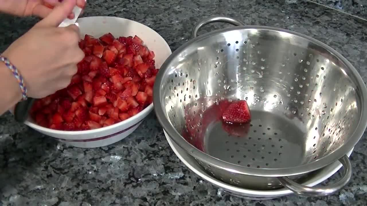 Mermelada de fresa casera || RecetasdeSara.com