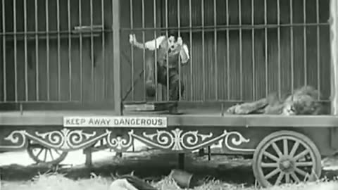 Charlie Chaplin - The Lion's Cage