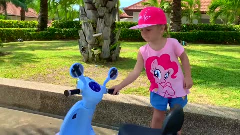 Rafi and Rasu mama Pretend play with ride on cars toy