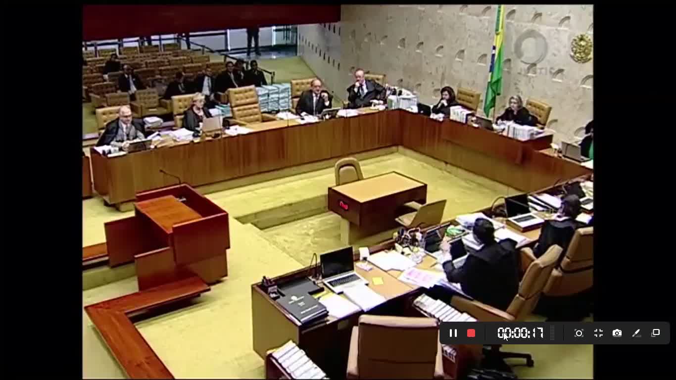 STF concede perdão a Dirceu no mensalão