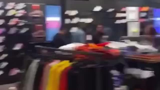 Tussle Pops Off With Customers Inside Footaction Store