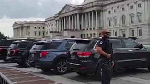 BREAKING: TRUMP AND WHO ???????