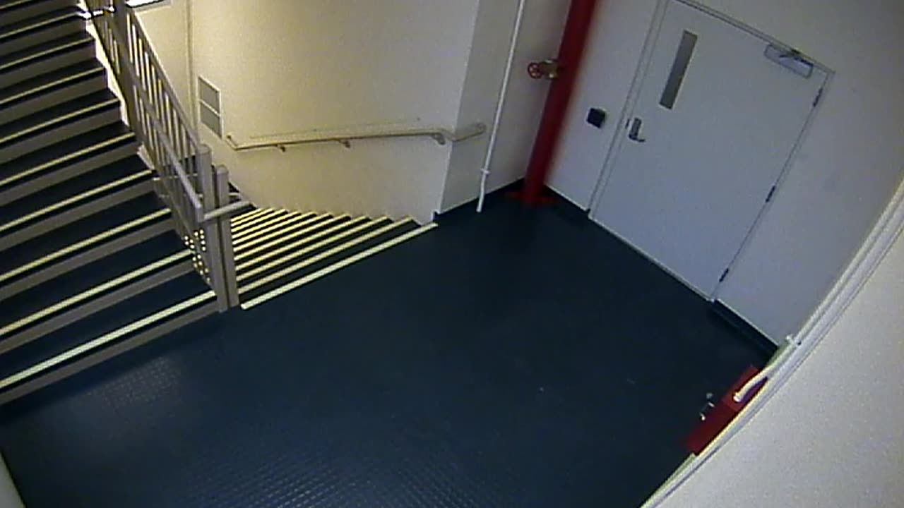 8412OHOB04Stair1_2021-01-06_09h34min18s840ms.mp4