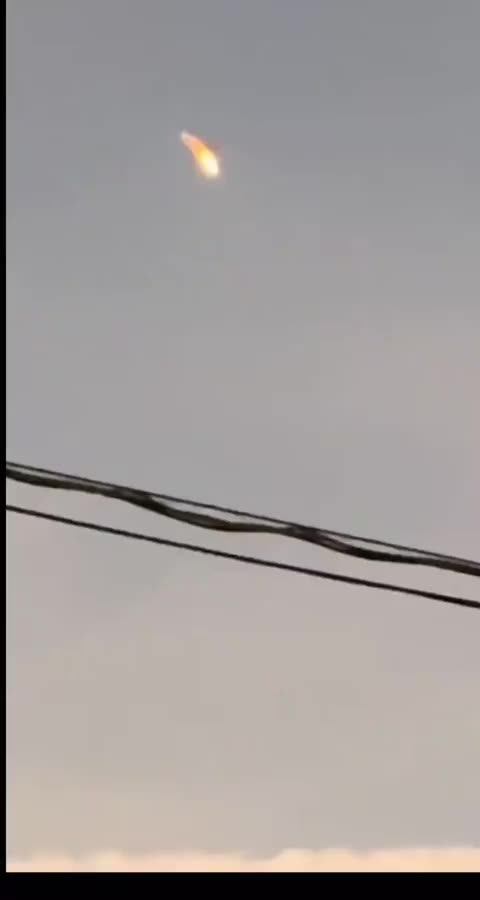 Solar Eclipse “Some other weird sh*t going on” 🤔