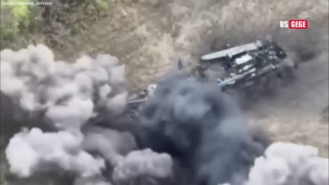 MELTED (Feb 12) Ukraine missiles destroy 25 Russian tanks convoy on towards Bakhmut