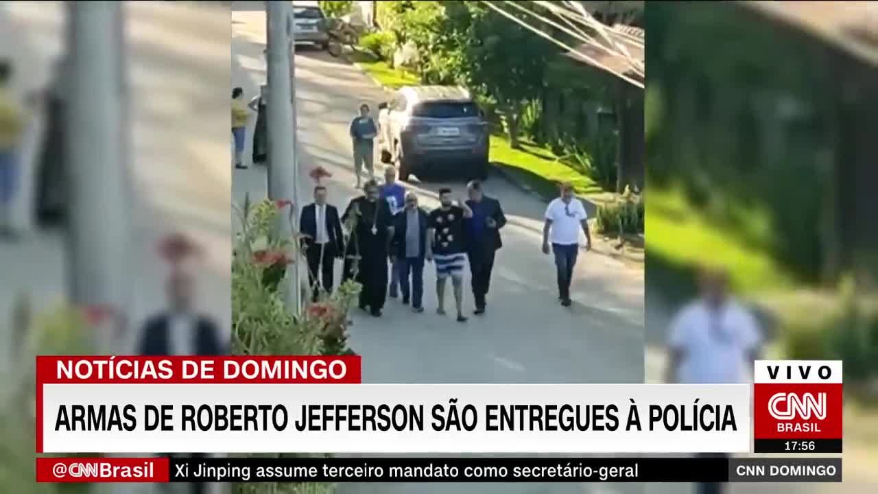 Padre Kelmon entrega armas de Roberto Jefferson à Polícia Federal | CNN DOMINGO