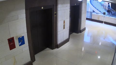 7050CVCLLElevator24-25Lobby_2021-01-06_09h12min28s550ms.mp4