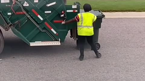 Simple Error Stops Bin Lift From Working