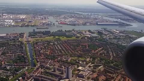 Landing Transavia 737 op Rotterdam Waanzinnige aanvliegroute