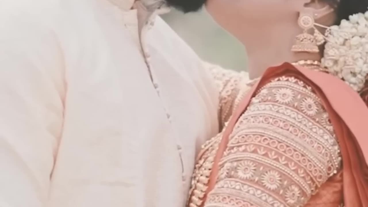 Hot Couple Romantic Whatsapp status