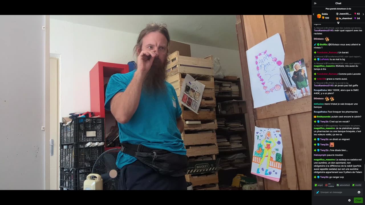 2023-10-02 (2bis.3) - Triskel s'invite sur un live (Fawzz) débat sur la mendicité - Kick (avec chat)