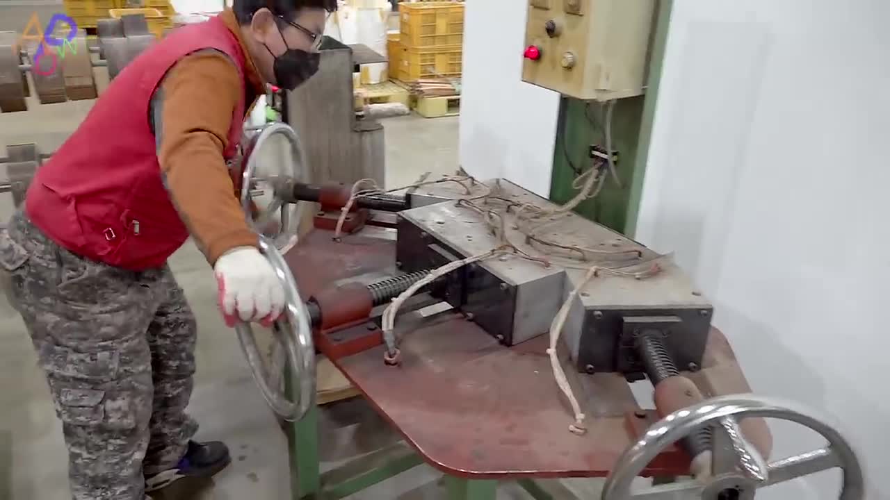 Acoustic Guitar Mass Production Process. 50 Year Old Korean Musical Instrument Factory