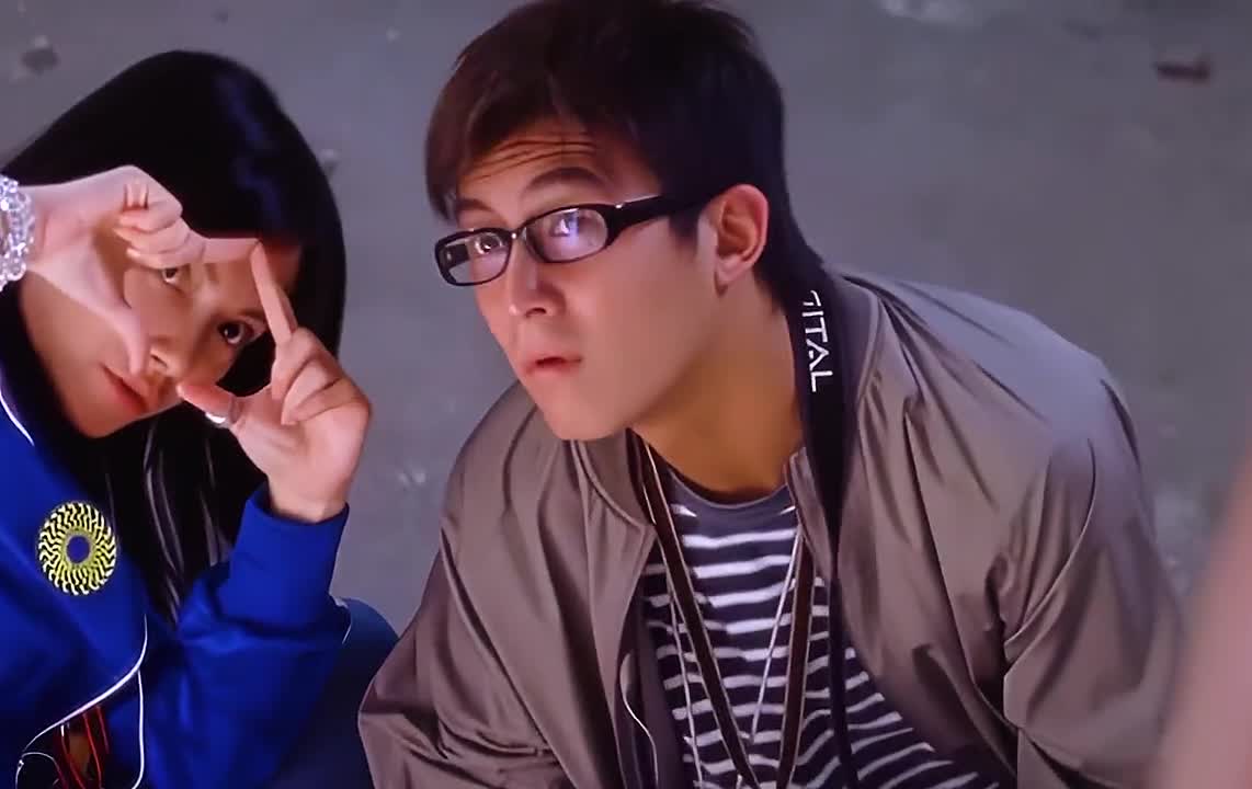 Envy other people's sky is no reason, because you are a universe.