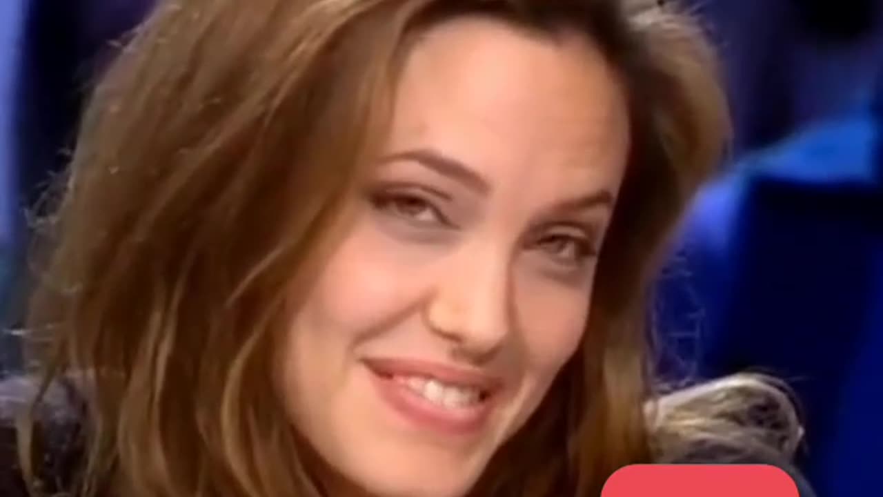 Angelina Jolie Lips