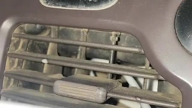 Automobile air conditioning cleaning