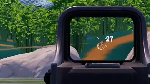 "The Crown Revenge Challenge in Fortnite! 😳👑 | #Shorts"
