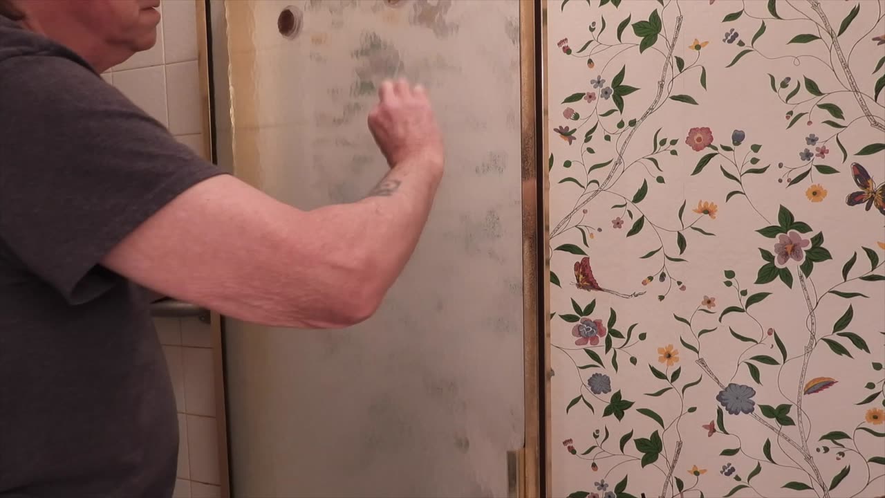 How to Remove Hard Water Stains from Your Glass Shower Doors-the Easy Way!