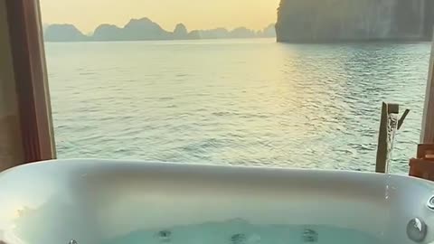 Bai Tu Long Bay, Vietnam