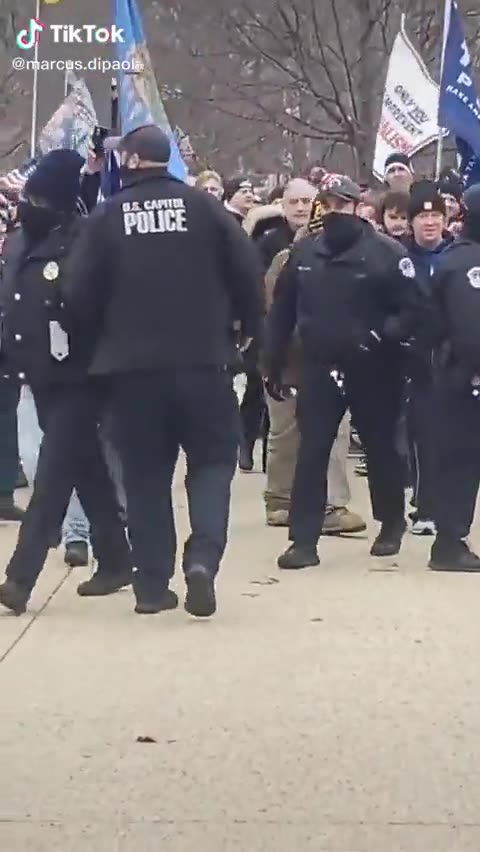 Capitol Police, allow with CI's to welcome everyone in J6.