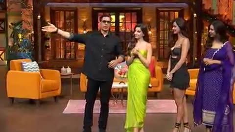 Akshy enjoy with kapil