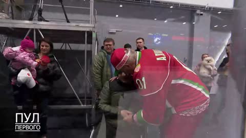 President Lukashenko Of Belarus Takes Injured DPR Veteran on the ice in