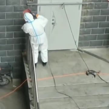 TERRIFYING: CCP Welds People Inside Apartment Building During Lockdown