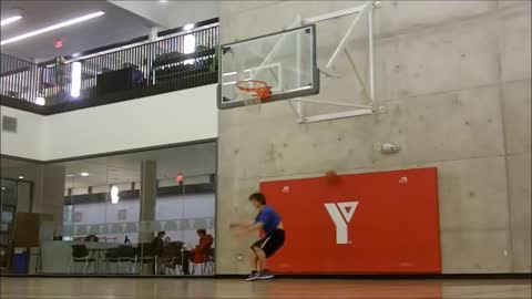 5ft 8in White Kid Dunks After 6 Months Of Training