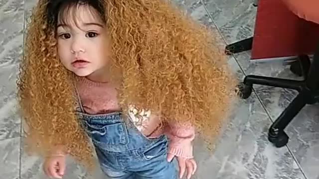 Cute golden hair girl , sweet golden hair girl , supar cute girl ,cute girl