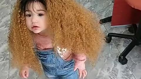 Cute golden hair girl , sweet golden hair girl , supar cute girl ,cute girl