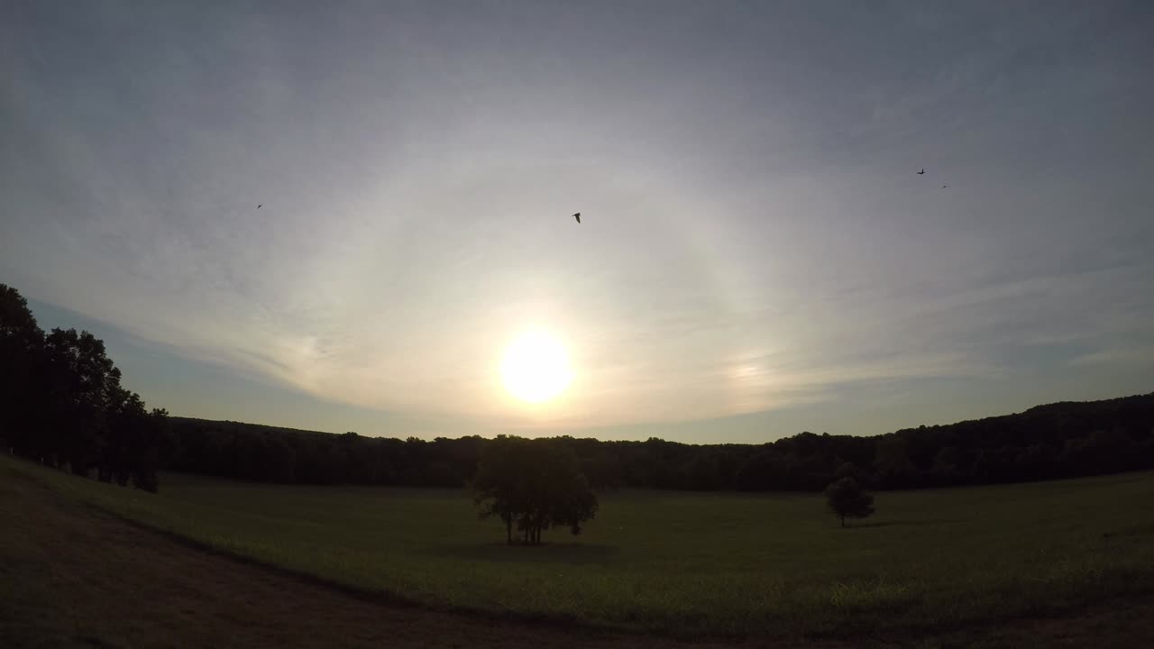 Sun ☀ Rise 7 11 23 66f/19c