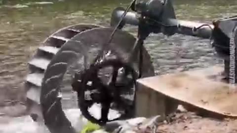 Giant Water Wheel generates Power