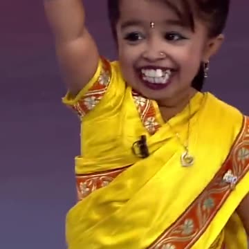 THE WORLD SHORTEST WOMEN