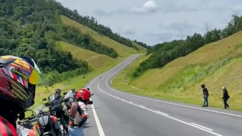 The motorcycle broke down very fast, I do not want to