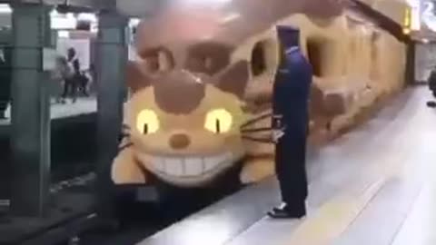 TOKYO SURPRISING TOTORO ENCOUNTER ~KOTOBUS ON THE SUBWAY