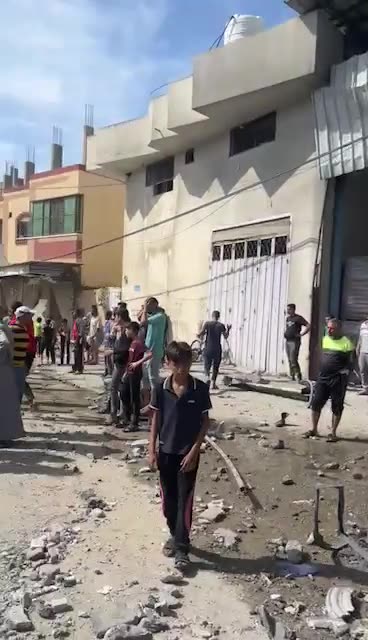▶💥🇮🇱❗️Israel targets Rafah Storage point injuring Civil Defense members, 3 in critical