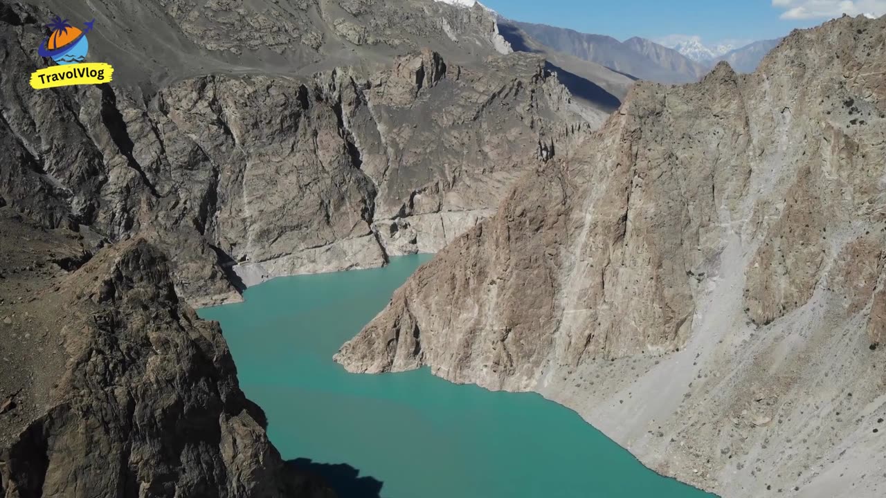 🇵🇰🌄 Attabad Lake 4K Drone | Discovering the Hidden Gem of Pakistan's Hunza Valley 🏞️🚁