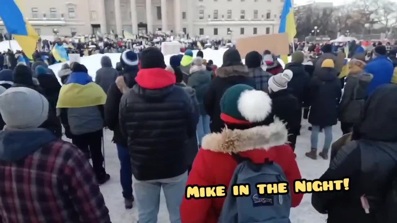 Ukraine 🇺🇦 protest in Winnipeg The raven for Mike in the NIGHT!