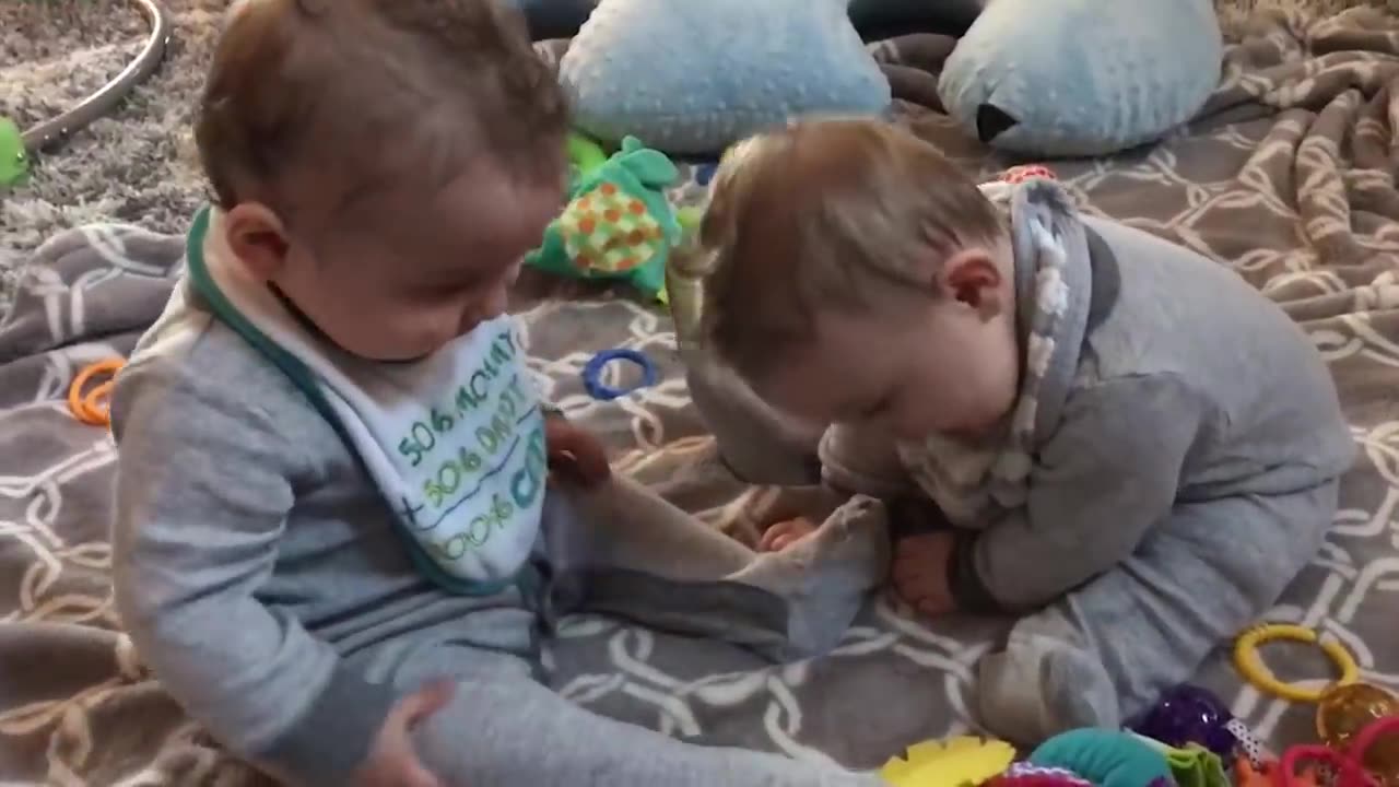 Funniest Cute Twins Playing Happy - Baby Twins Videos