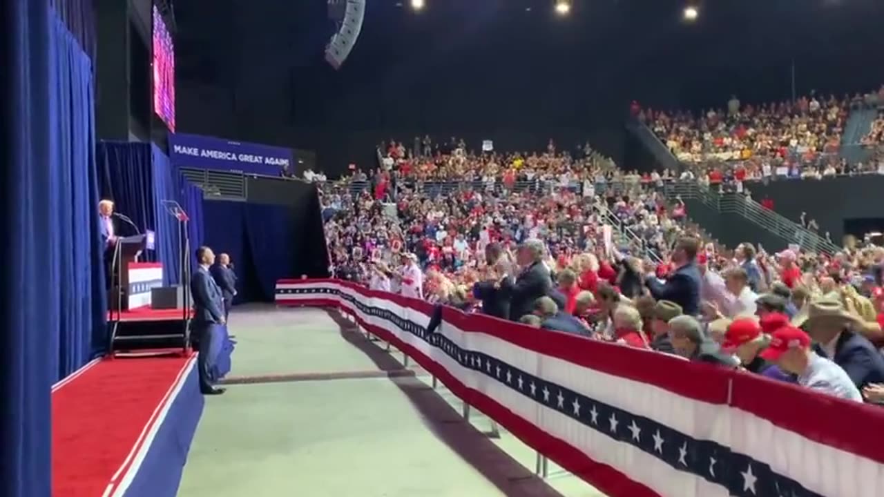 Trump Crowd ERUPTS As He Speaks On Laken Riley, Her Killer & Biden's Appology