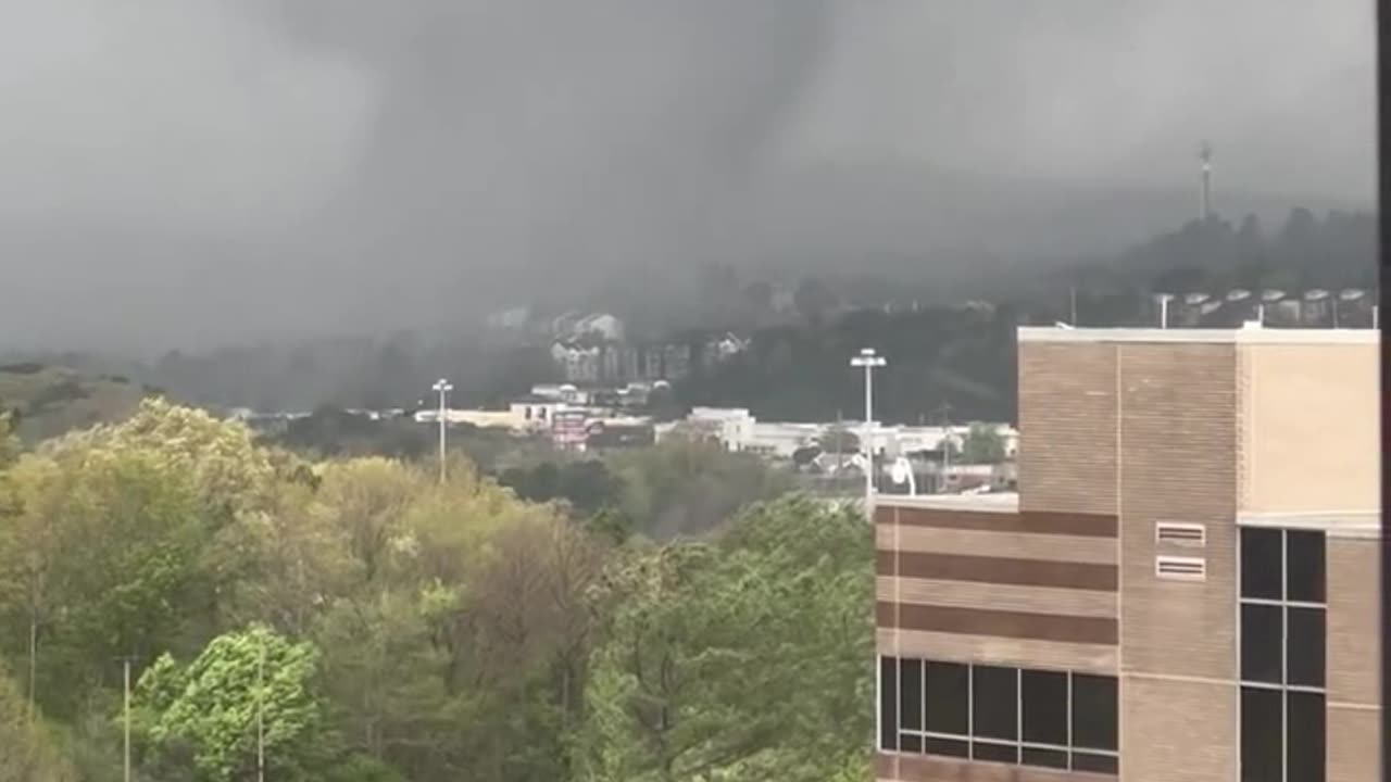 Three dead after tornado rips through Arkansas