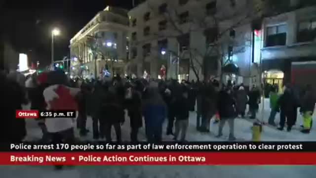 Ottawa Mayor "We'll sell the trucks we stole from protestors"