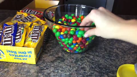 M&Ms CHOCOLATE CANDY UNBOXING