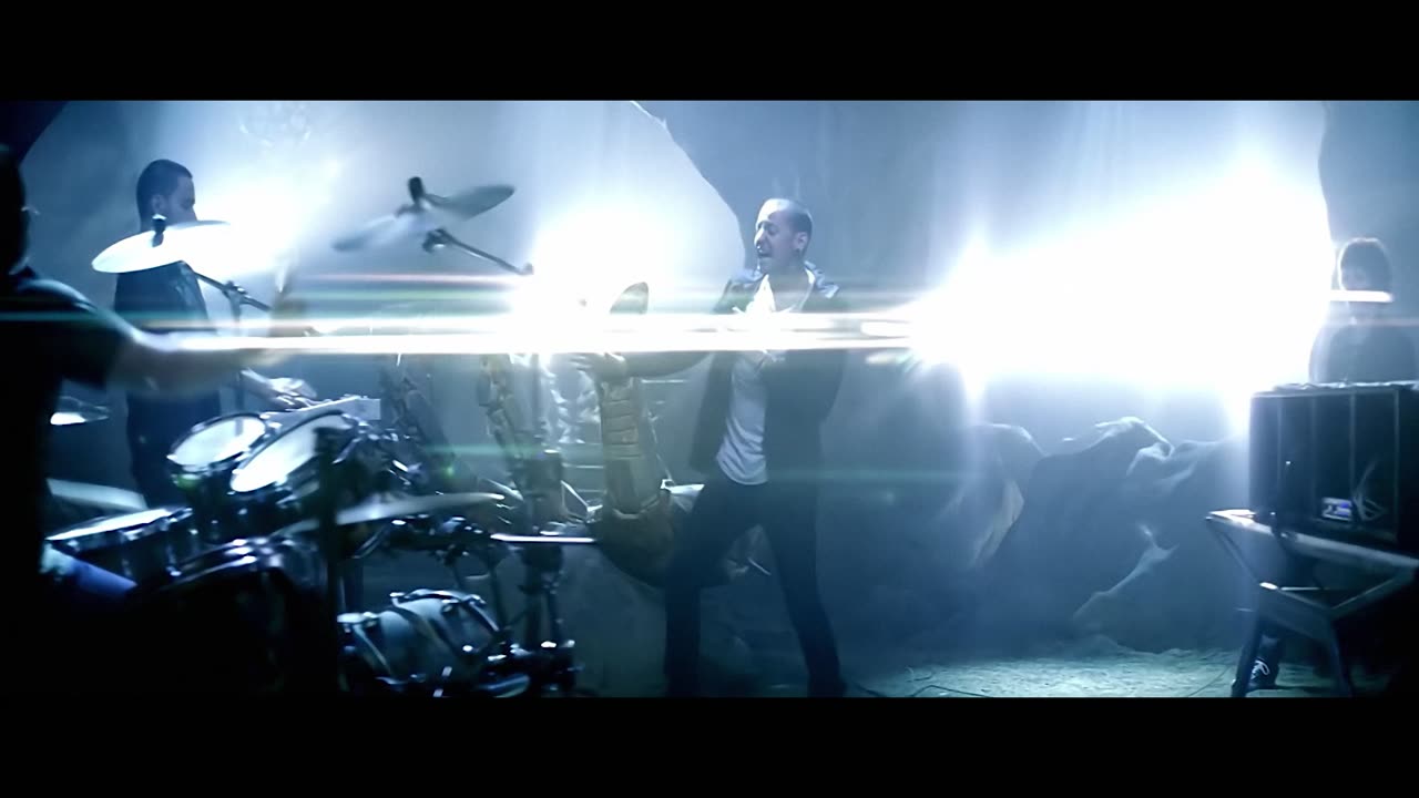 Linkin Park - New Divide [Band Version] (Upscale) UHD 4K