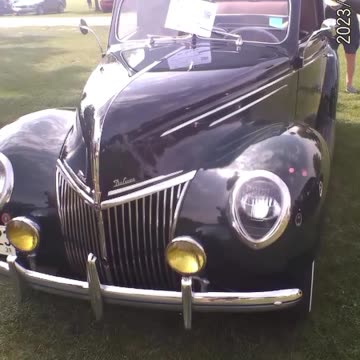 1939 Ford Convertible Coupe