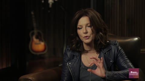 Martina McBride talks about her album "Reckless" | Rare Country