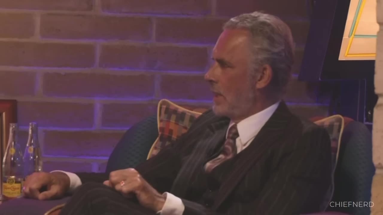 Jordan Peterson on How Tyranny Forms & the Importance of Comedians