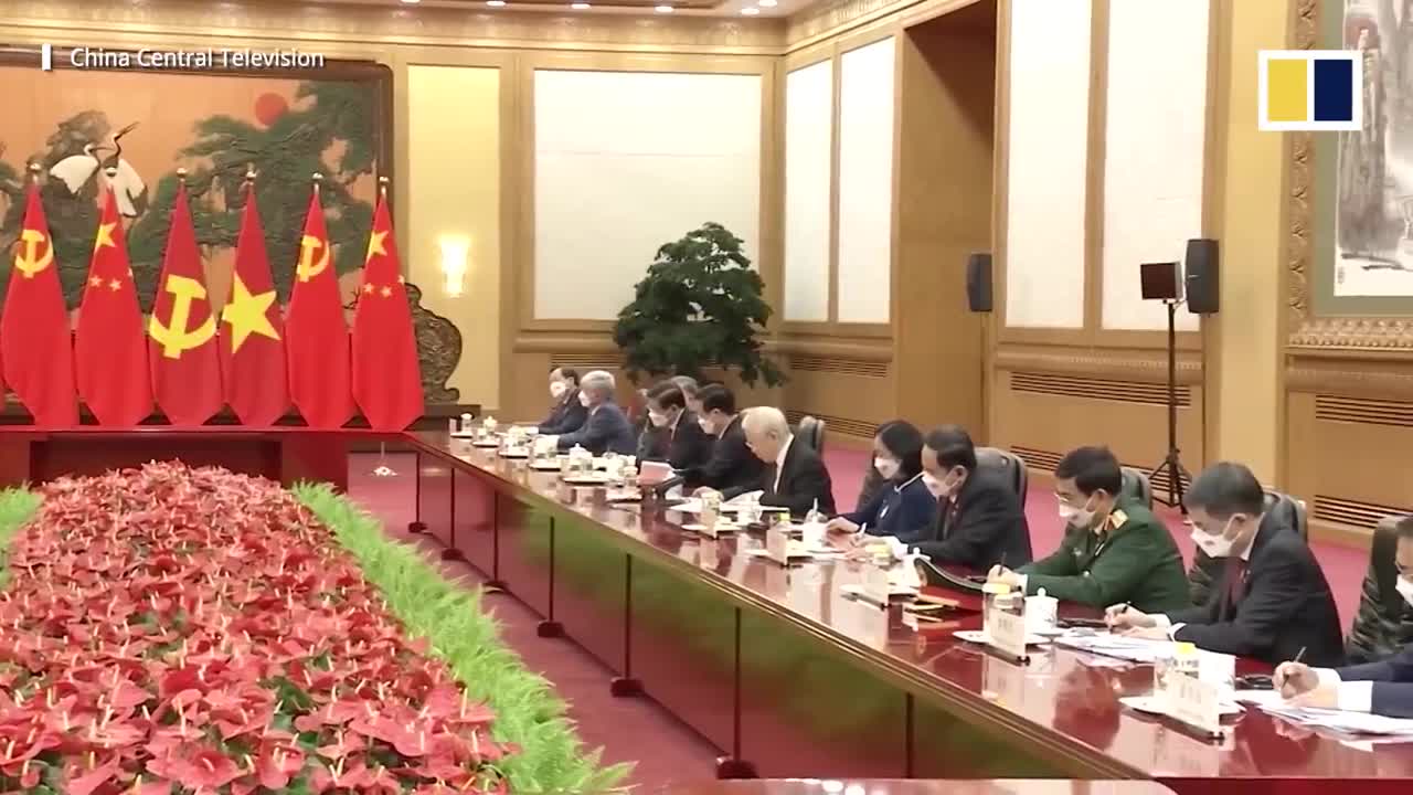 Xi Jinping says China will build stable supply chain with Vietnam